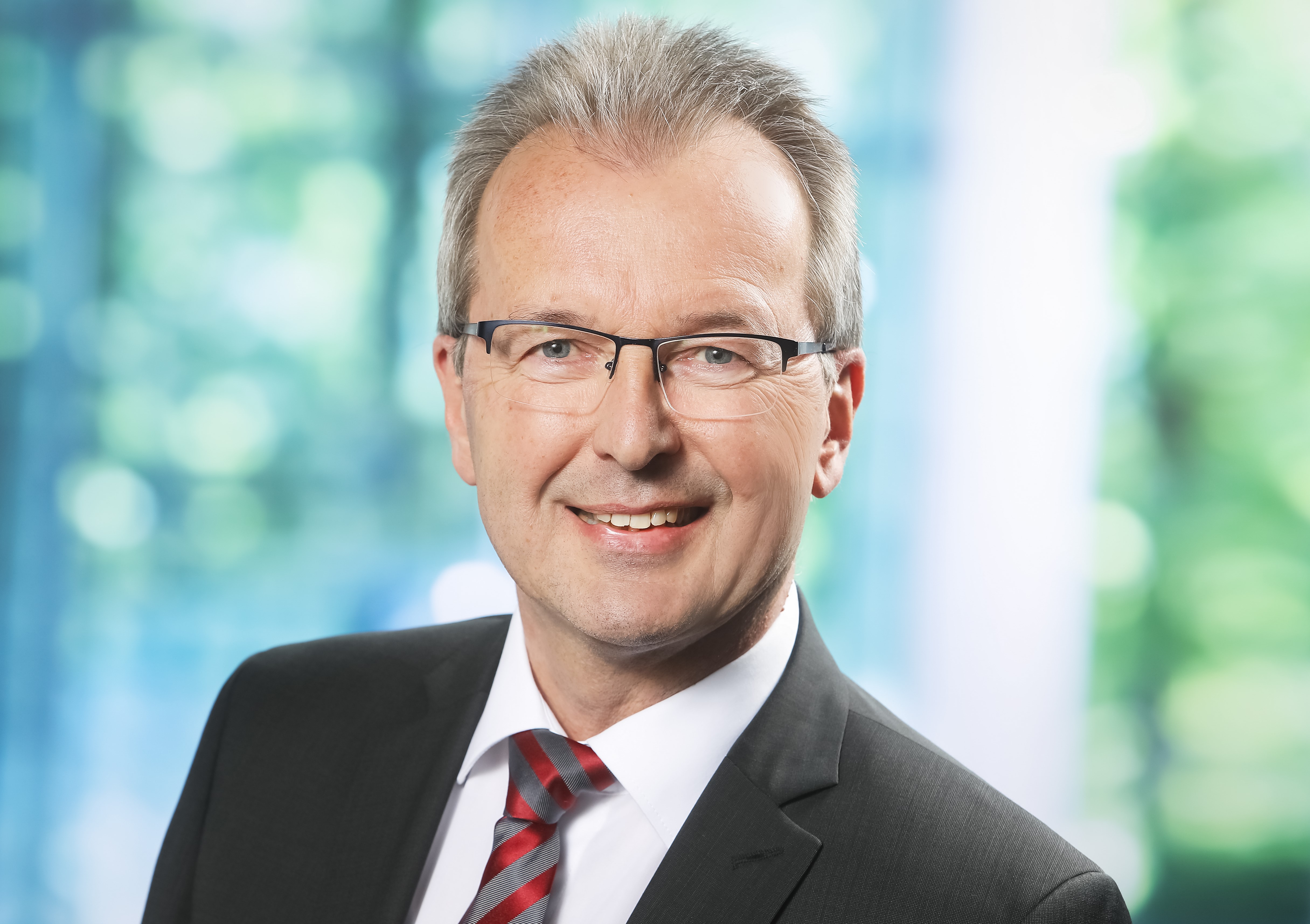 Bürgermeister Rüdiger Gennies Bürgermeister Rüdiger Gennies